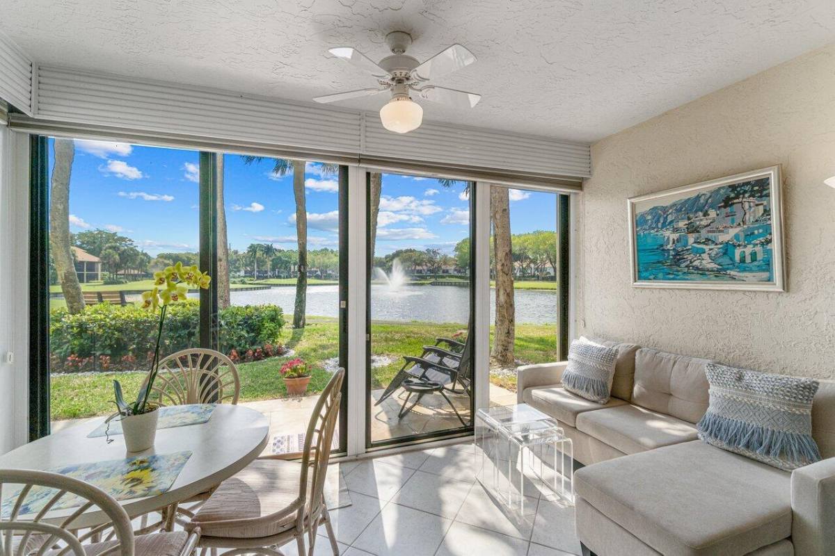 Condo for rent at 5188 Oakhill Lane #1111, Delray Beach, FL 33484
