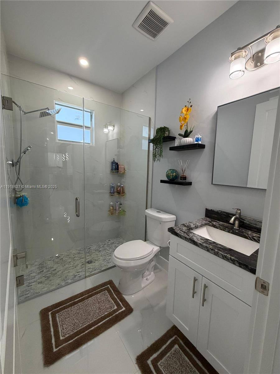 Apartment for rent at 2923 22nd St SW, Lehigh Acres, FL 33976