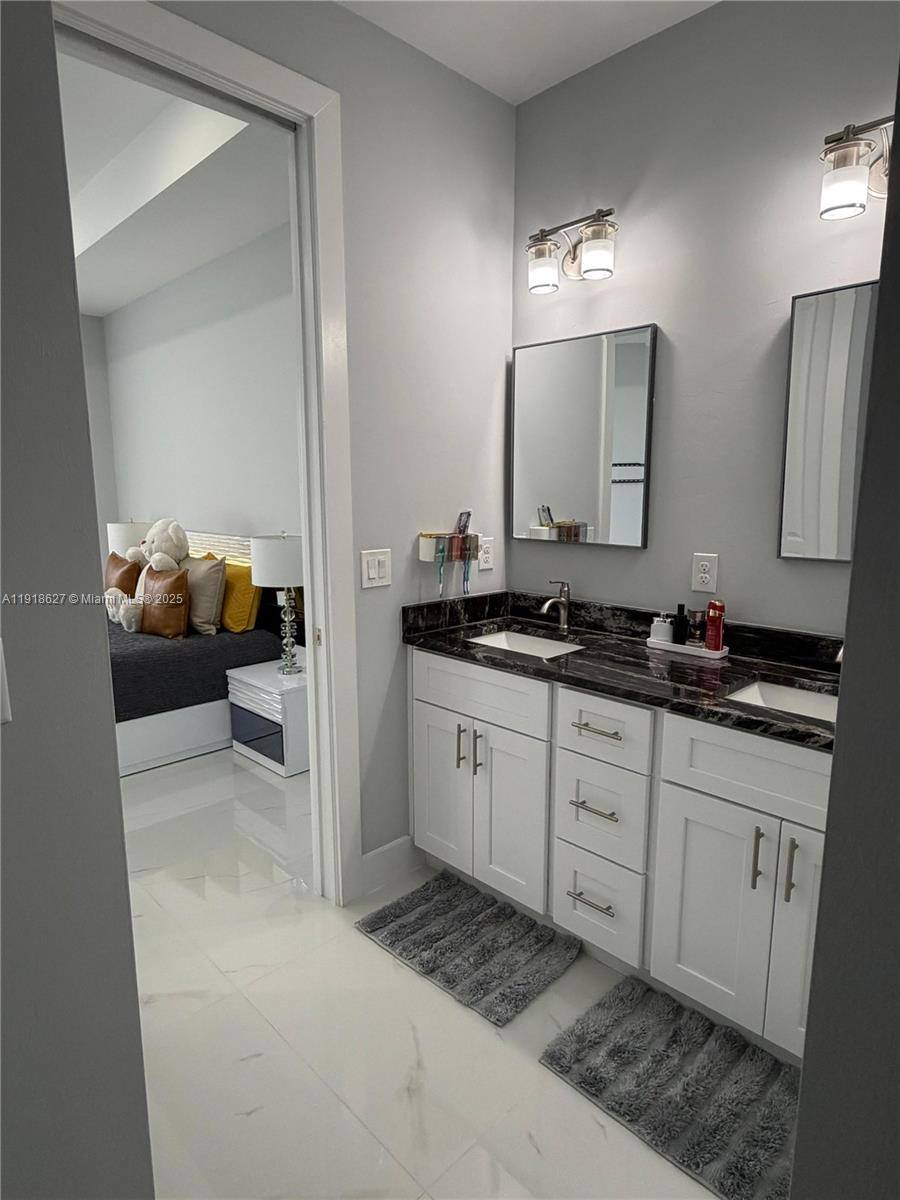 Apartment for rent at 2923 22nd St SW, Lehigh Acres, FL 33976