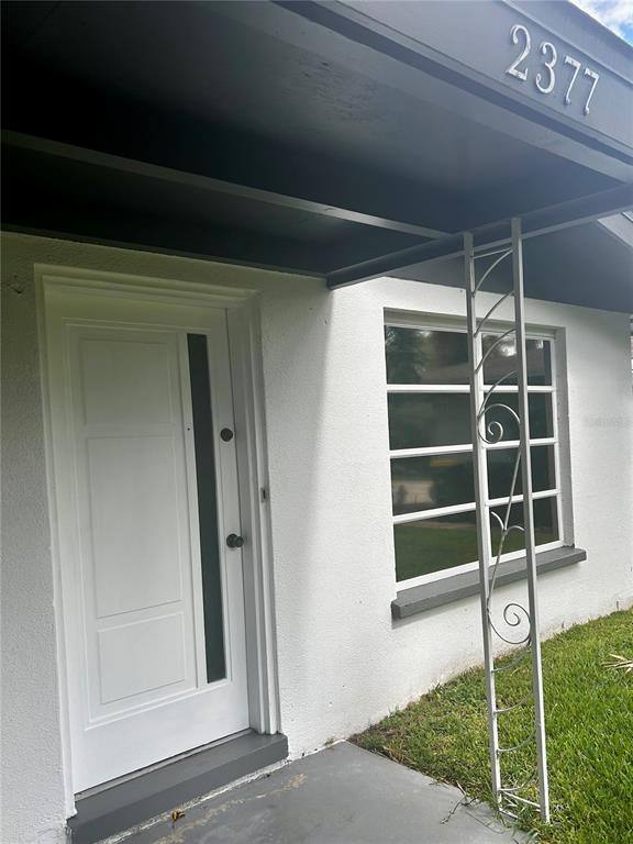 Apartment for rent at 2377 Main St, Sarasota, FL 34237