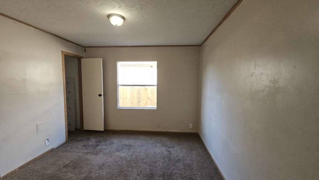 Apartment for rent at 11919 Kingslake Forest Dr, Houston, TX 77044