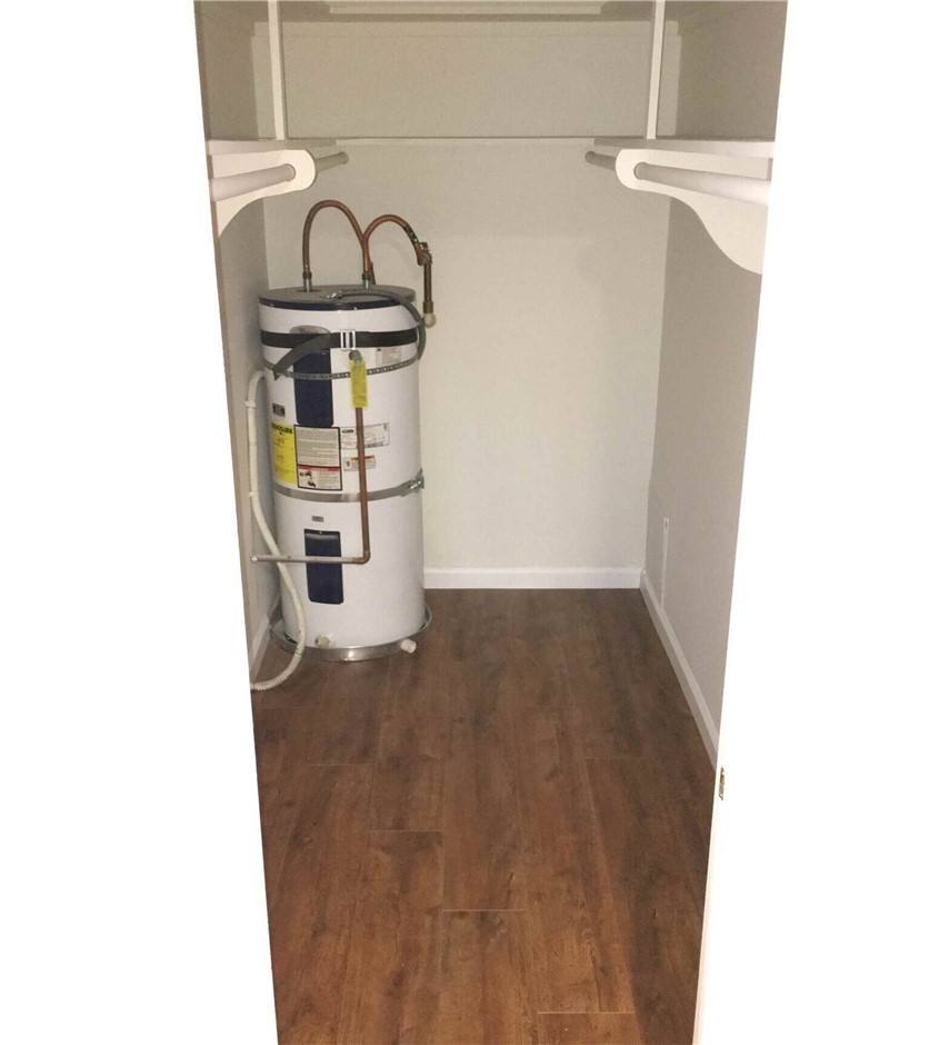 Apartment for rent at 14718 Magnolia Blvd #3, Sherman Oaks, CA 91403