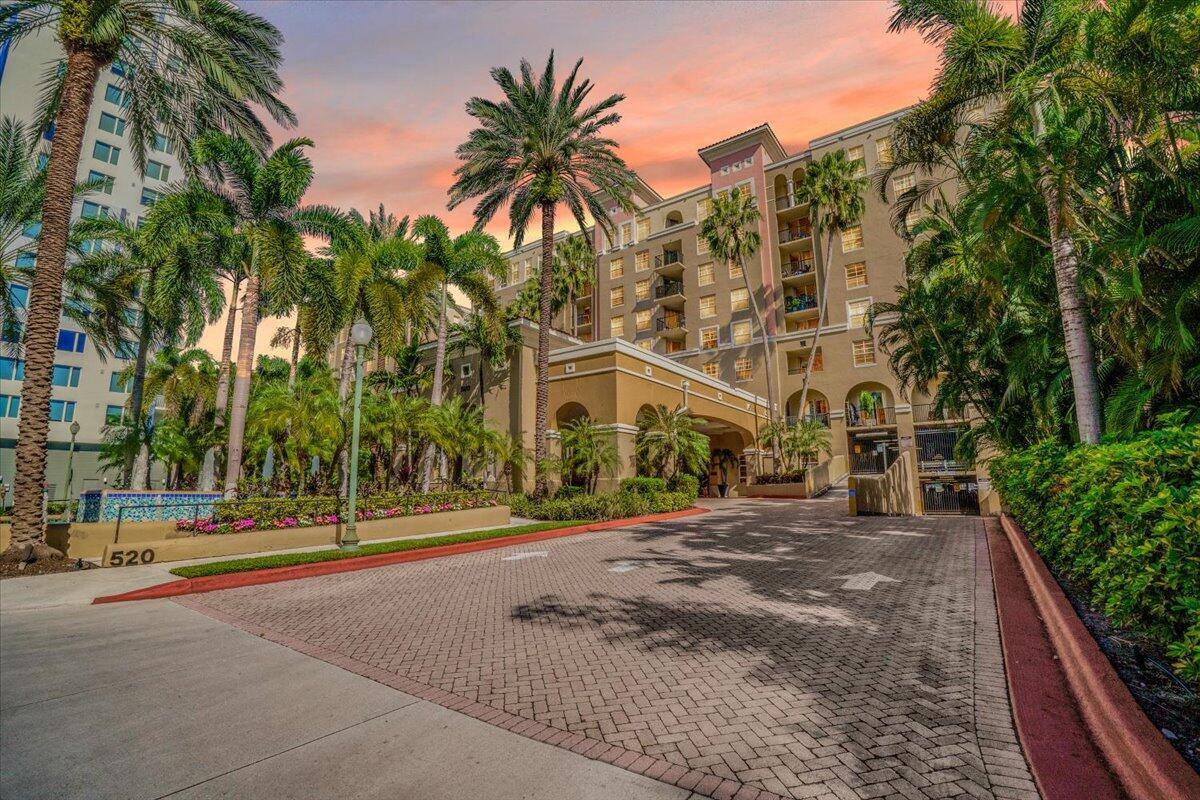 Condo for rent at 520 SE 5th Ave #2402, Fort Lauderdale, FL 33301