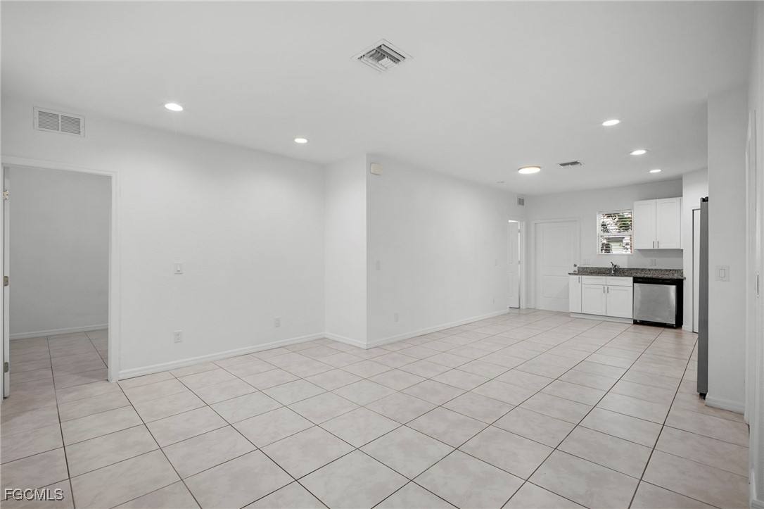 Apartment for rent at 3309 Armstrong Court, Fort Myers, FL 33916