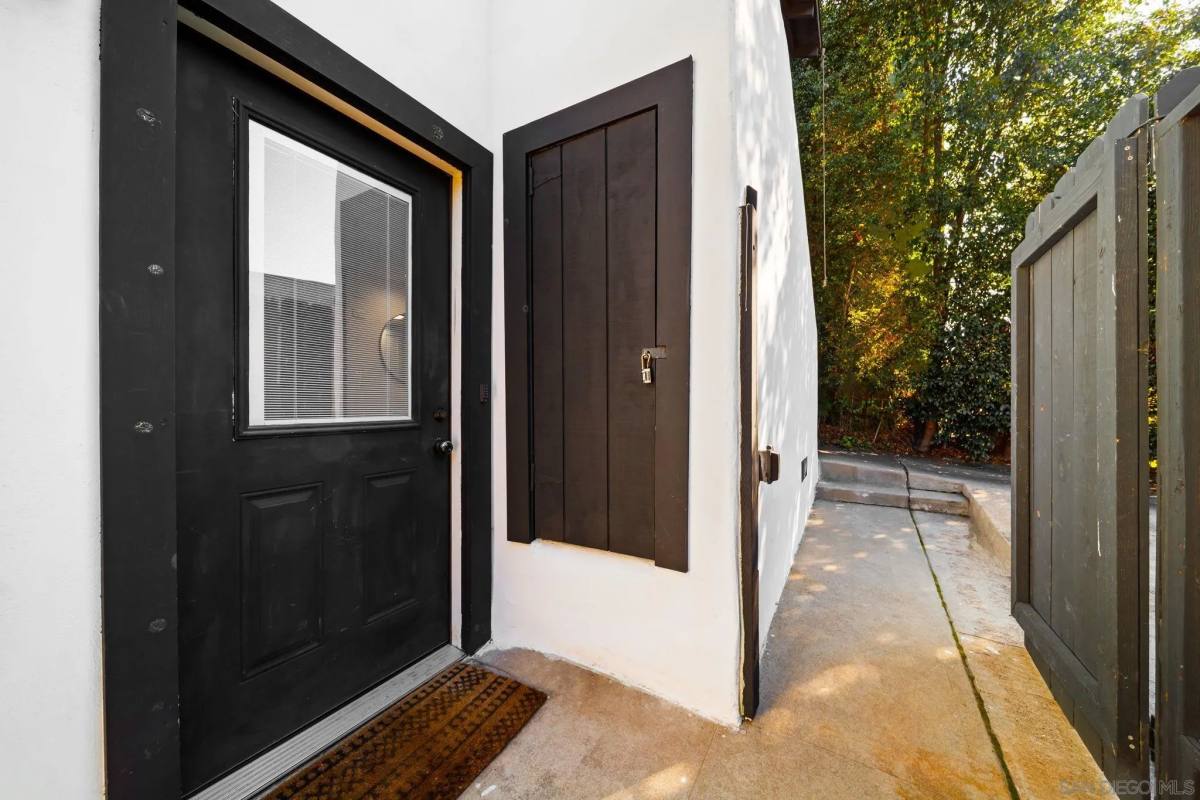 Apartment for rent at 2154 B Union St, San Diego, CA 92101