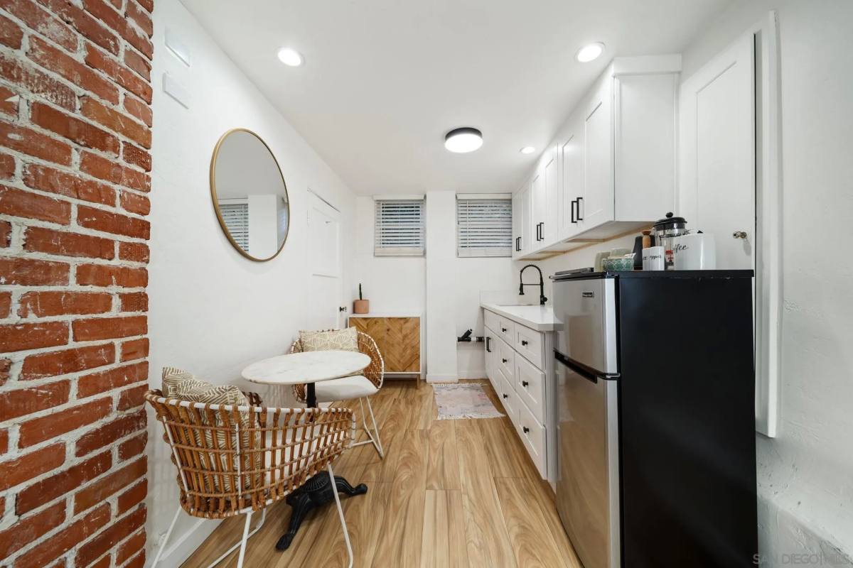 Apartment for rent at 2154 B Union St, San Diego, CA 92101