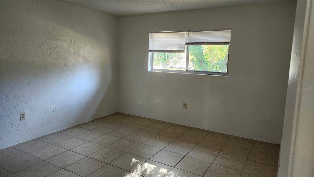 Apartment for rent at 1216 Kennedy Rd #10, Daytona Beach, FL 32117