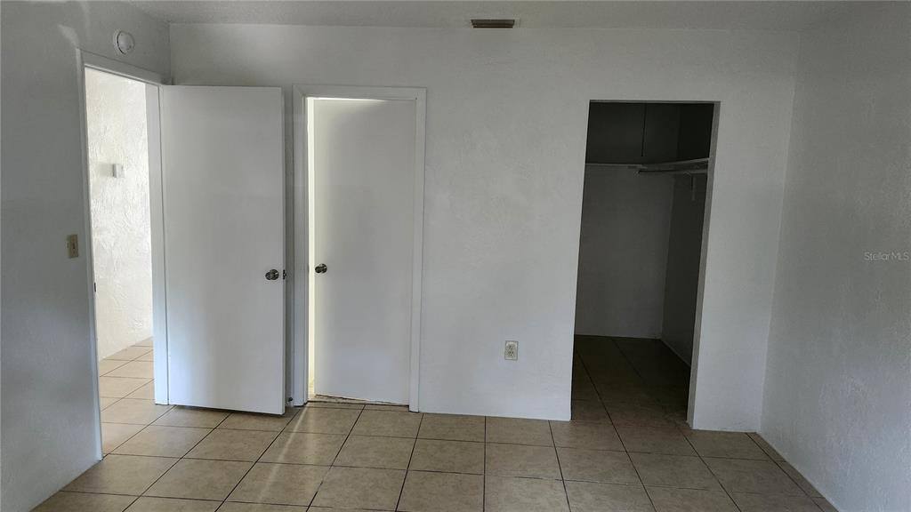 Apartment for rent at 1216 Kennedy Rd #10, Daytona Beach, FL 32117