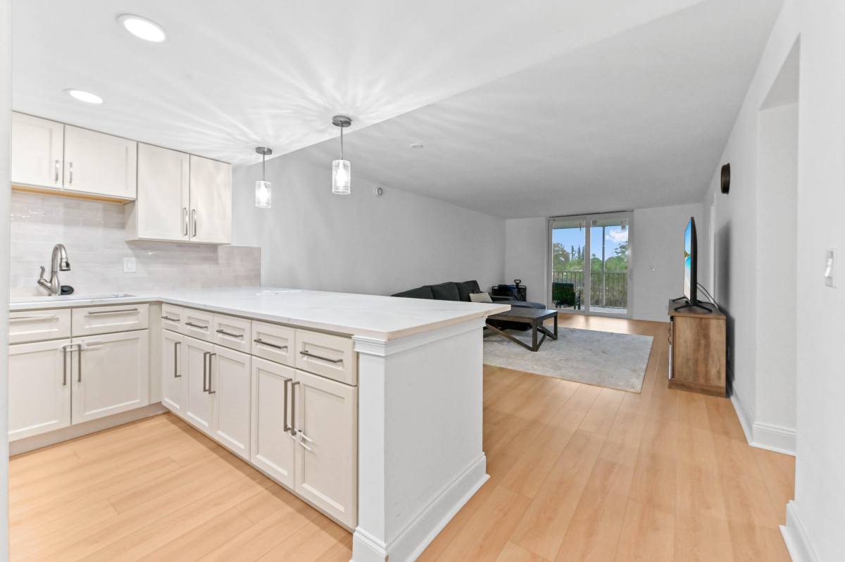 Condo for rent at 5700 NW 2nd Ave #211, Boca Raton, FL 33487