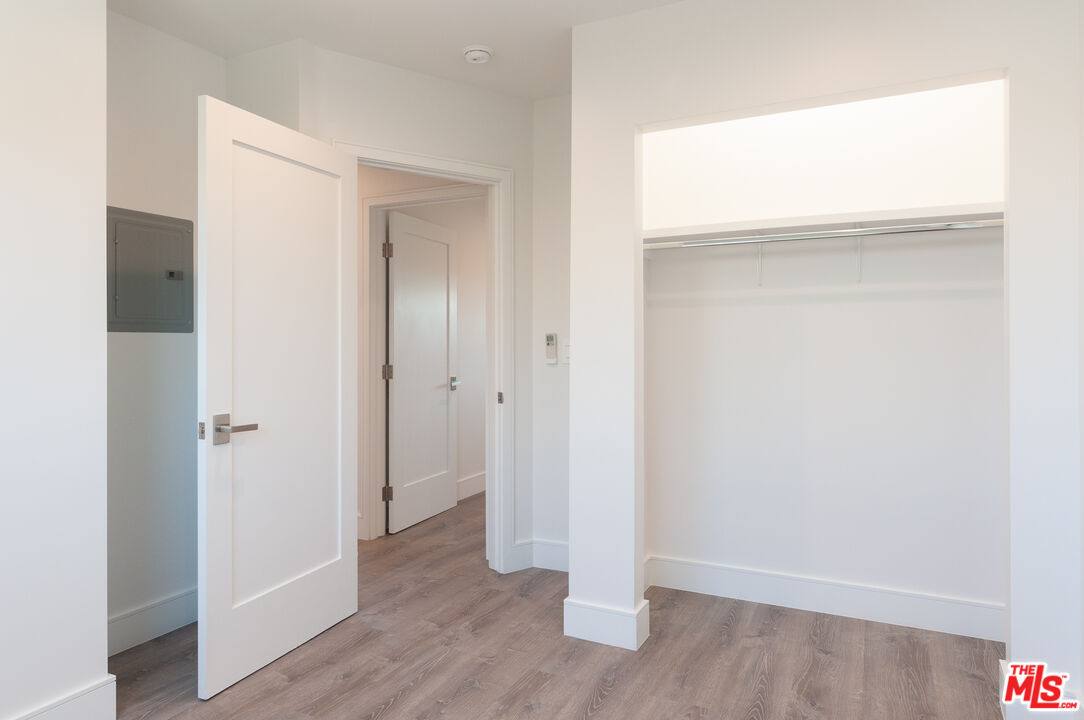 Apartment for rent at 1310 W Valencia Dr #13101306 5, Fullerton, CA 92833