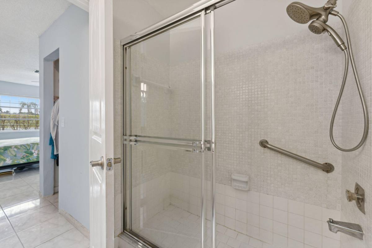 Apartment for rent at 1130 Cactus Terrace #113045C, Delray Beach, FL 33445