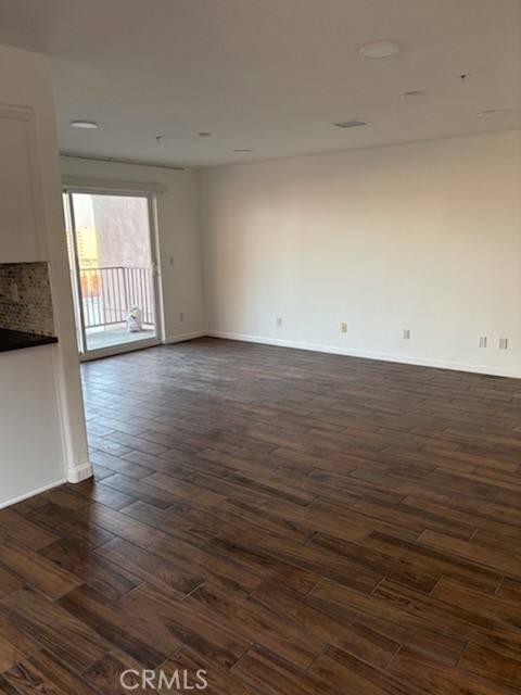 Apartment for rent at 700 N Hill Place #102, Los Angeles, CA 90012