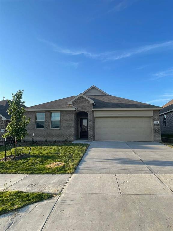 Apartment for rent at 2632 Starwater Dr, Fort Worth, TX 76179