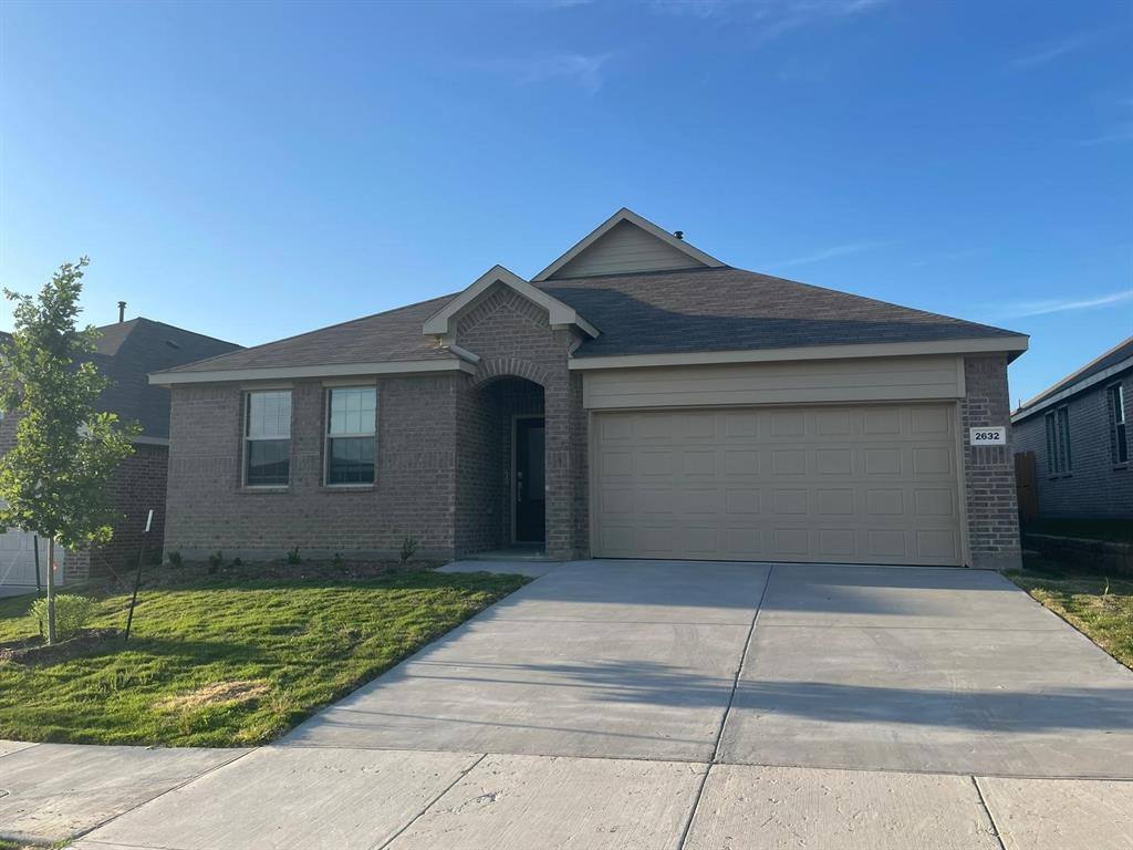 Apartment for rent at 2632 Starwater Dr, Fort Worth, TX 76179