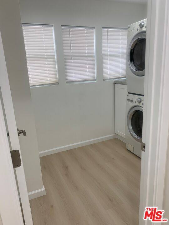 Apartment for rent at 1258 N Detroit St, Los Angeles, CA 90046