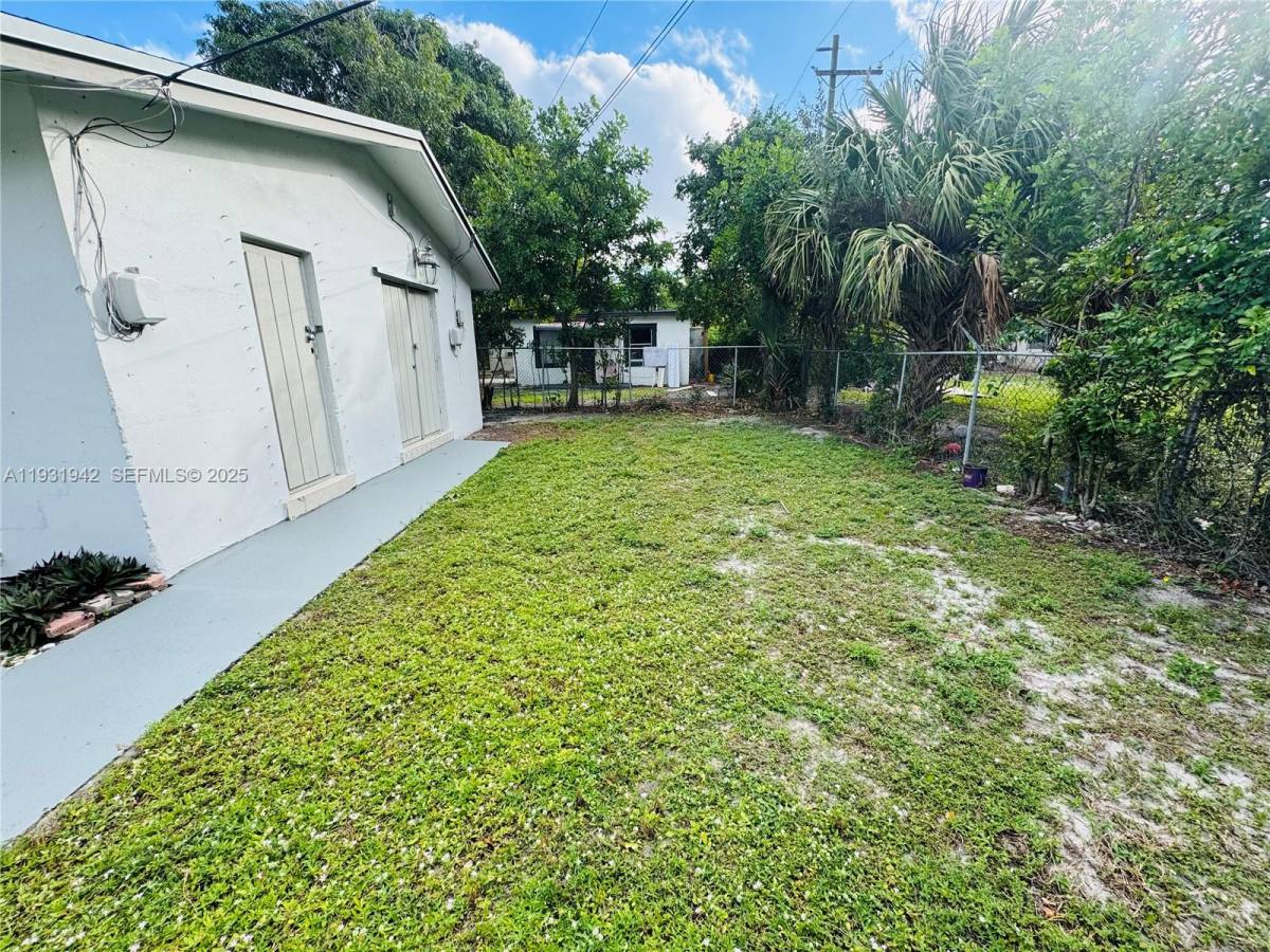 Apartment for rent at 631 NW 11th Ave #631A, Fort Lauderdale, FL 33311