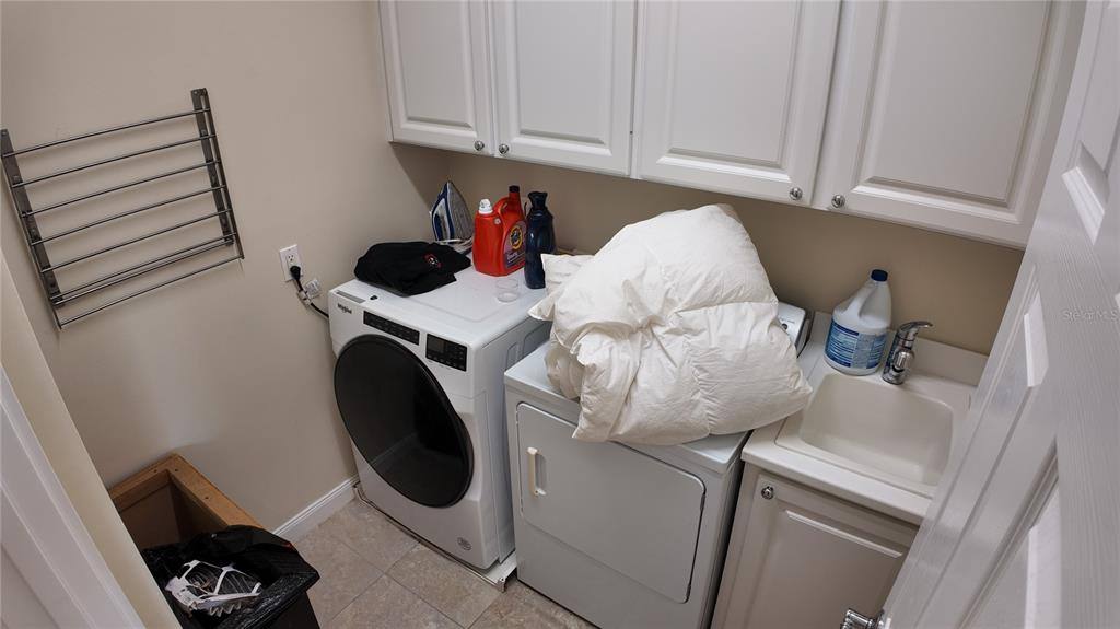 Townhouse for rent at 8561 Insular Lane, Orlando, FL 32827