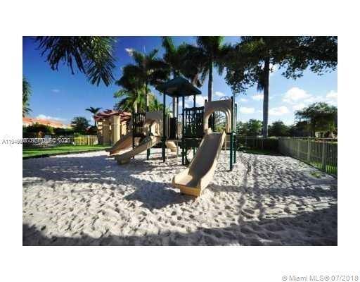 Townhouse for rent at 4903 N Harbor Isles Dr #5506, Fort Lauderdale, FL 33312