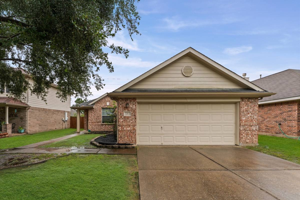 11919 Piney Bend Dr, Tomball, TX 77375 - Apartment For Rent - Image 1