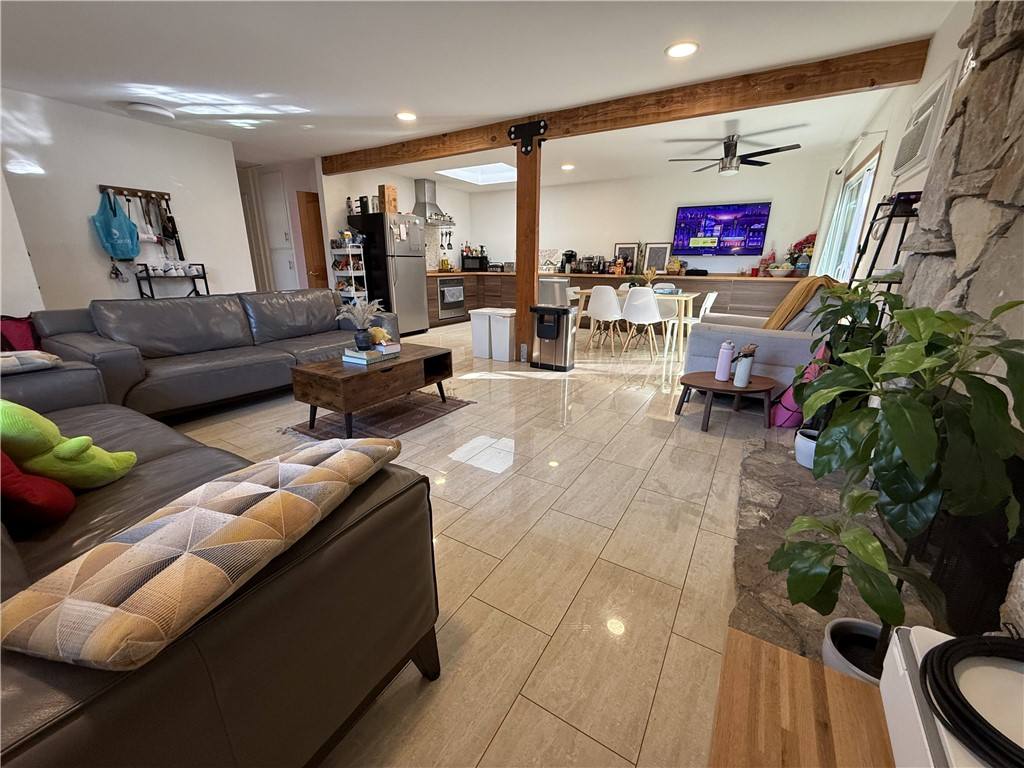 Apartment for rent at 7672 Amazon Dr #1, Huntington Beach, CA 92647