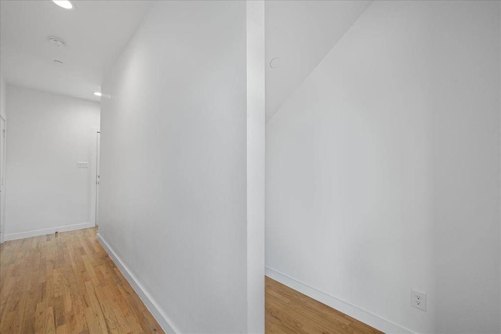 Townhouse for rent at 1715 Bennett Ave #105, Dallas, TX 75206