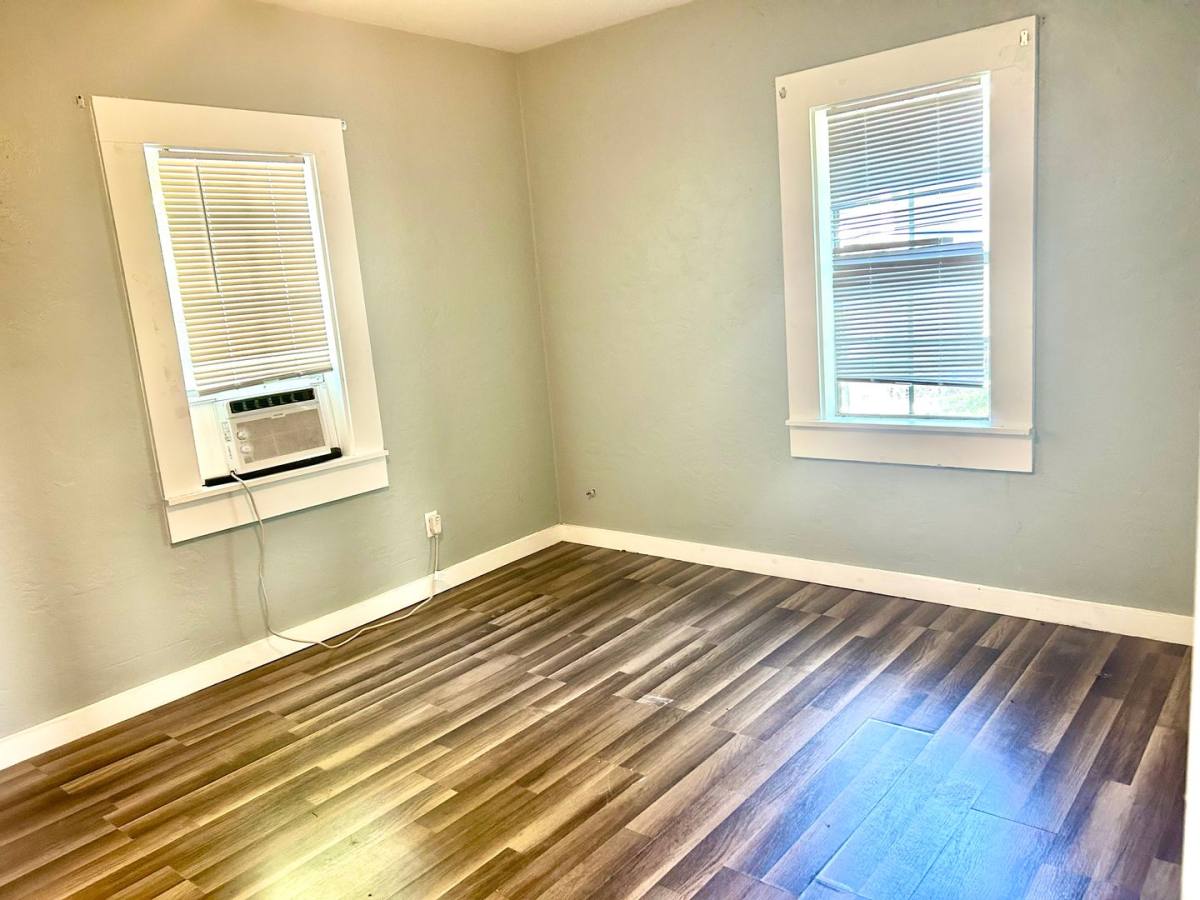 Apartment for rent at 731 Florence St, Daytona Beach, FL 32114