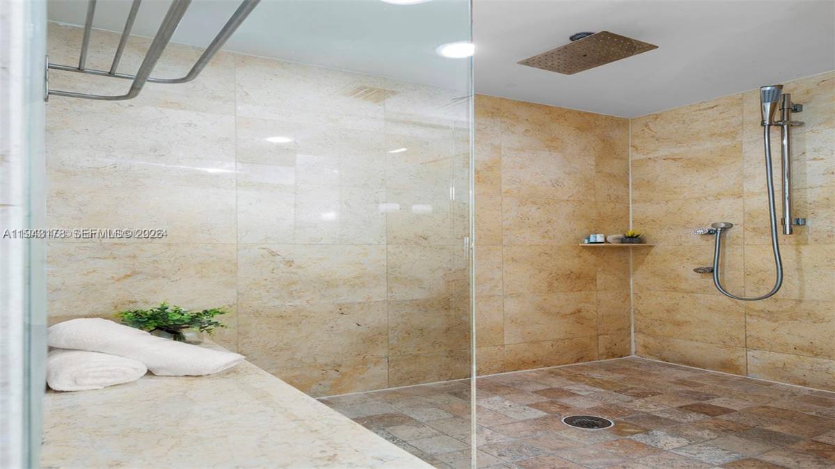 Condo for rent at 1437 Collins Ave #327, Miami Beach, FL 33139