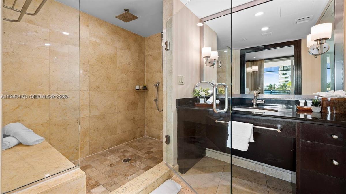 Condo for rent at 1437 Collins Ave #327, Miami Beach, FL 33139