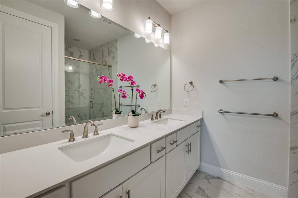 Townhouse for rent at 9601 Thorncrown Lane, Fort Worth, TX 76179