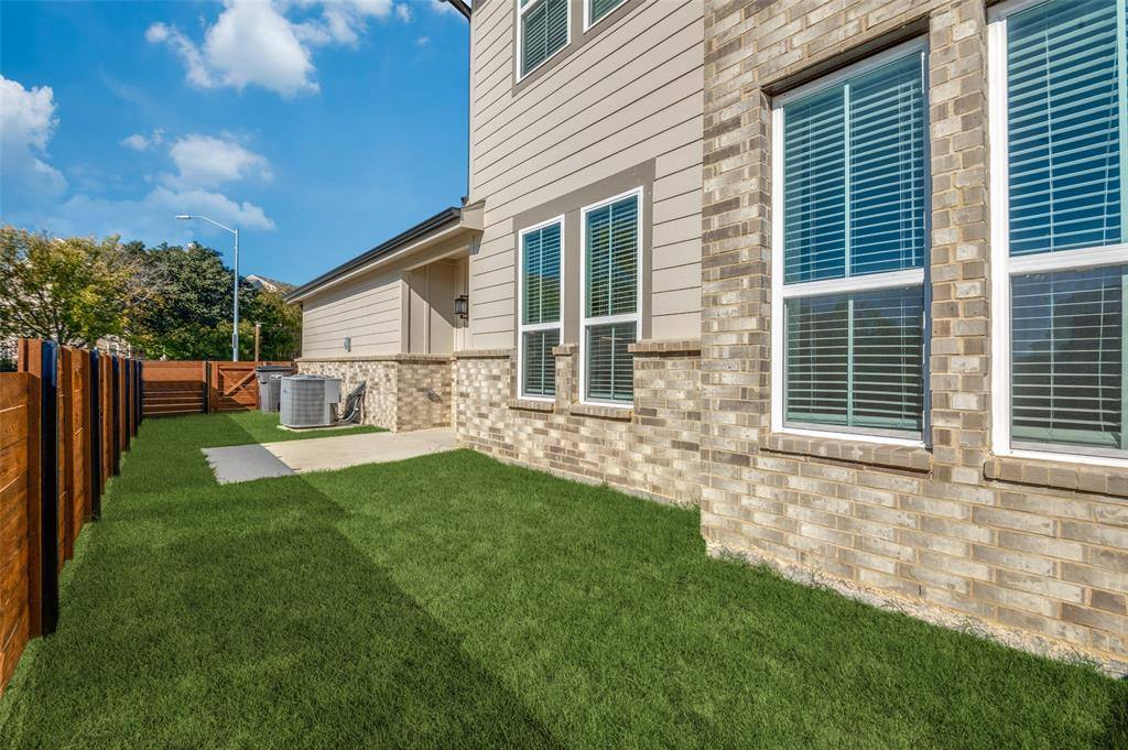 Townhouse for rent at 9601 Thorncrown Lane, Fort Worth, TX 76179