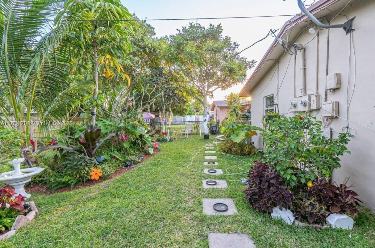 Apartment for rent at 324 NE 44th St #324, Pompano Beach, FL 33064