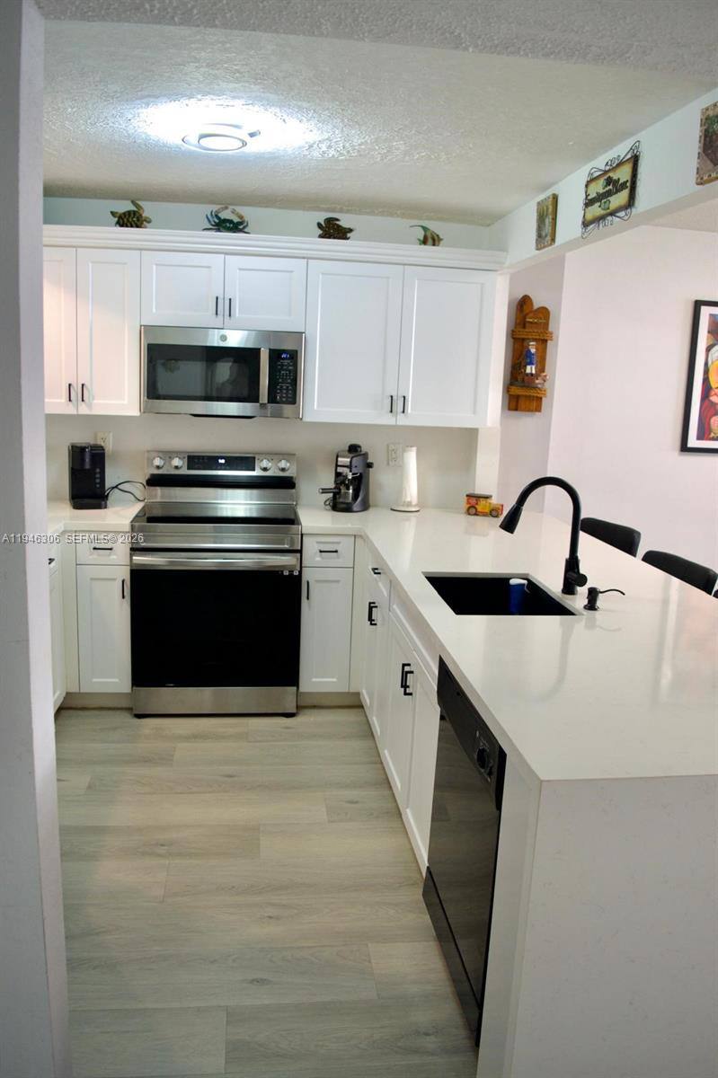 Apartment for rent at 3725 S Ocean Dr #423, Hollywood, FL 33019