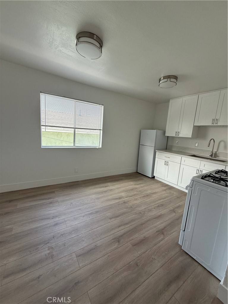 Apartment for rent at 144 W 94th St #144, Los Angeles, CA 90003
