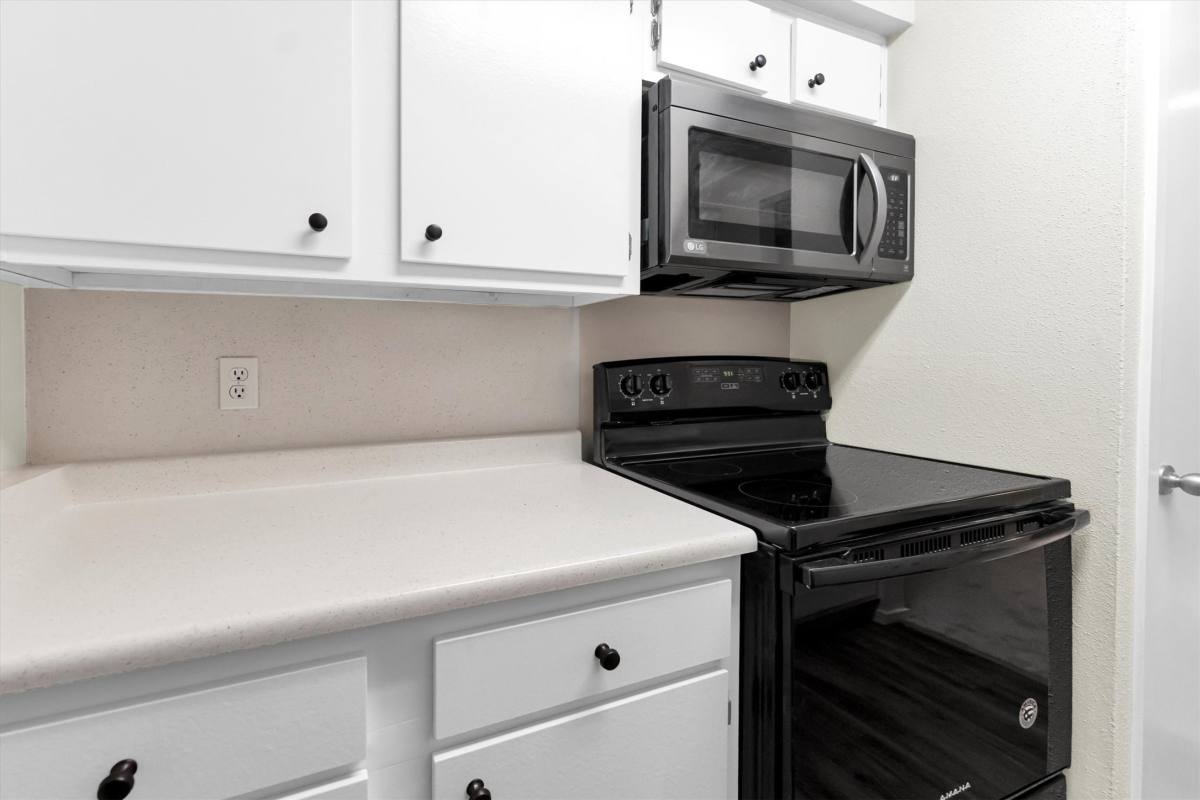 Condo for rent at 1100 Augusta Dr #64, Houston, TX 77057