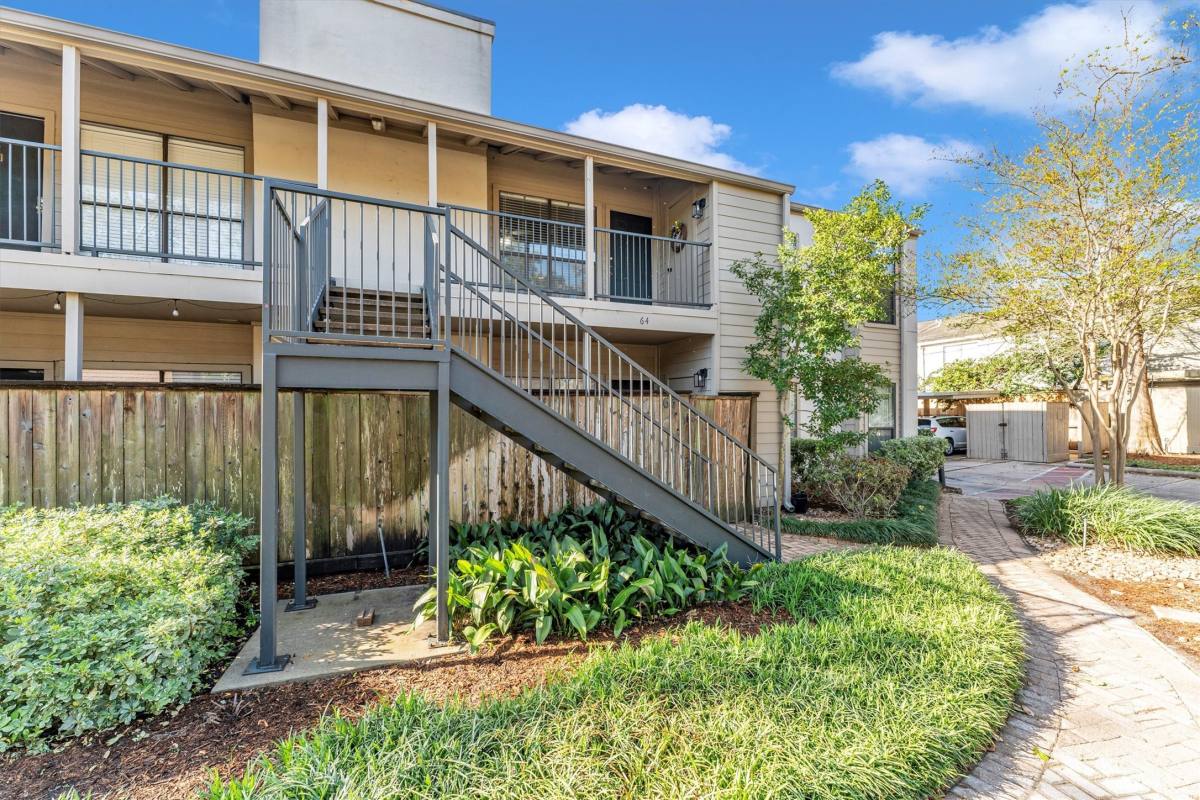Condo for rent at 1100 Augusta Dr #64, Houston, TX 77057