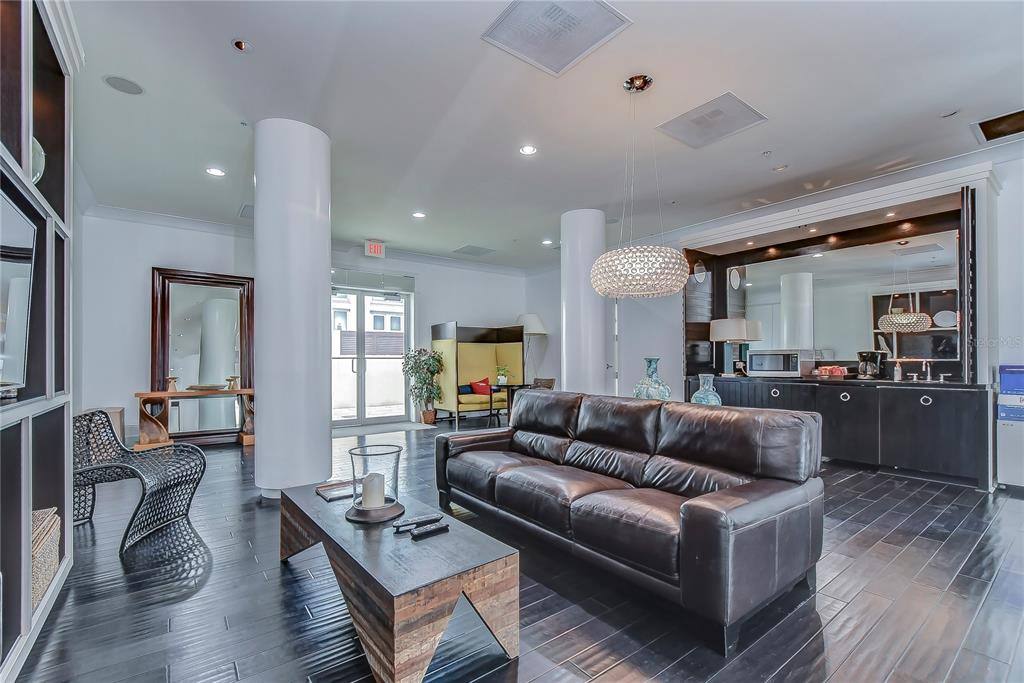 Condo for rent at 1238 E Kennedy Blvd #701, Tampa, FL 33602