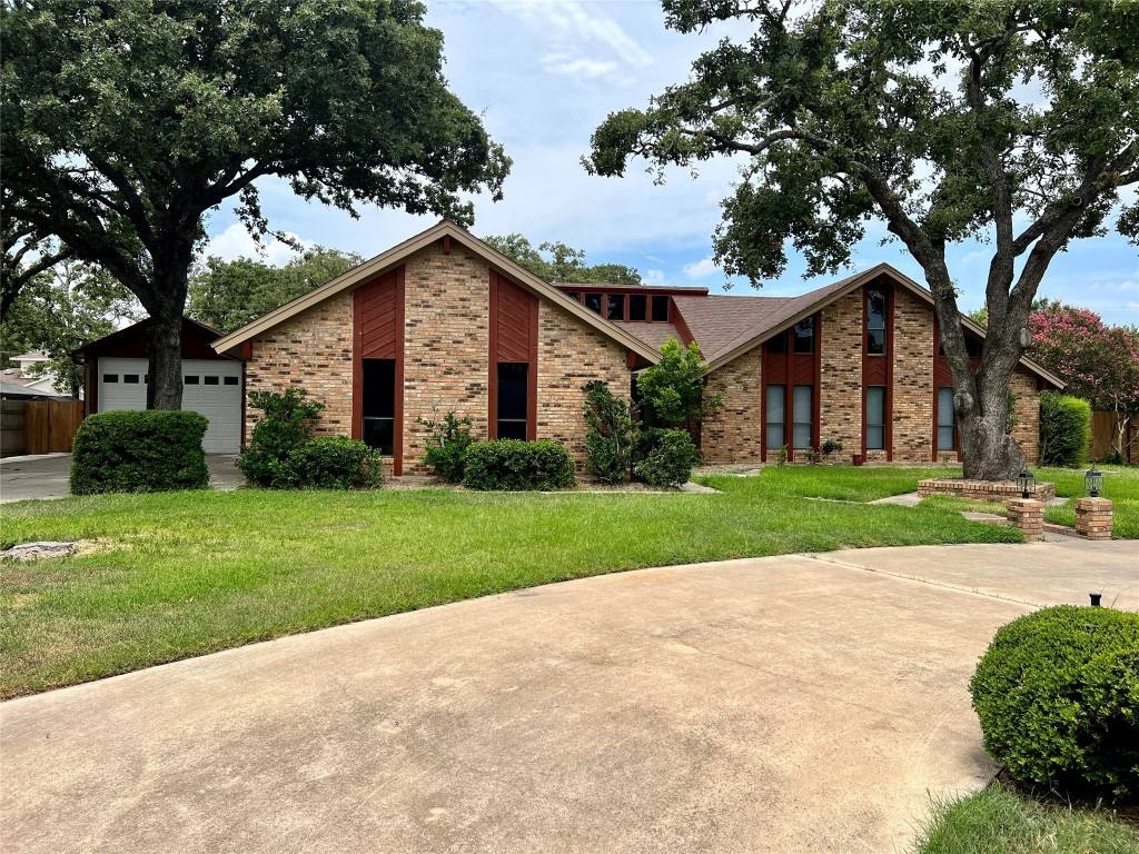 Apartment for rent at 1602 Yokley Rd, Rockdale, TX 76567