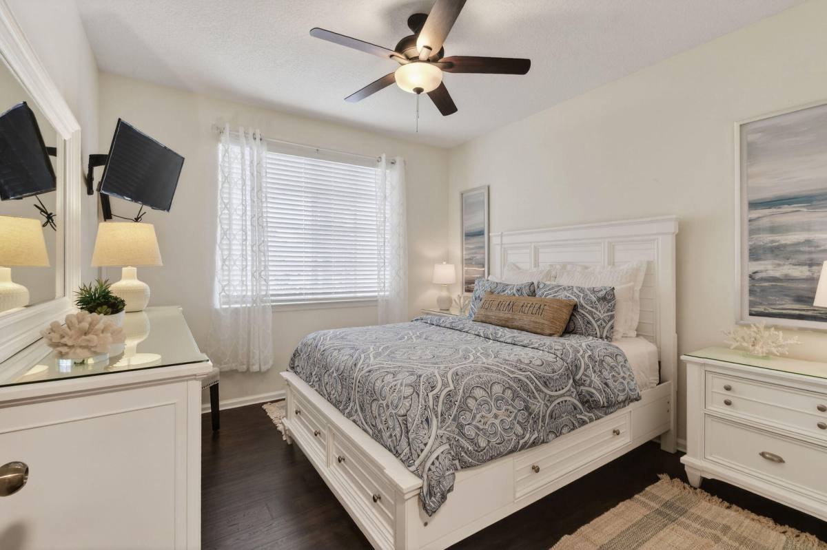 Condo for rent at 3202 Myrtlewood Circle E, Palm Beach Gardens, FL 33418