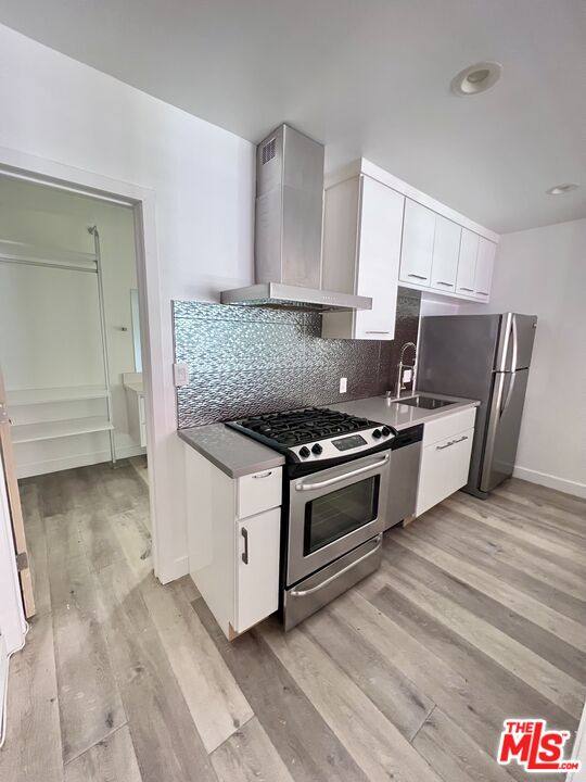 Apartment for rent at 1757 N Kingsley Dr #213, Los Angeles, CA 90027