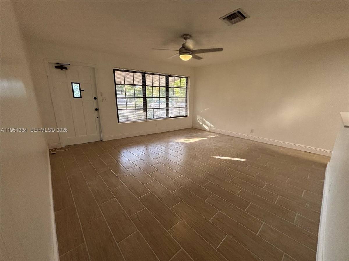 Apartment for rent at 2510 NE 9th Terrace, Pompano Beach, FL 33064