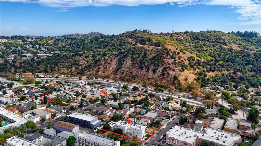 Townhouse for rent at 257 S Ave 54 #2571 2, Los Angeles, CA 90042