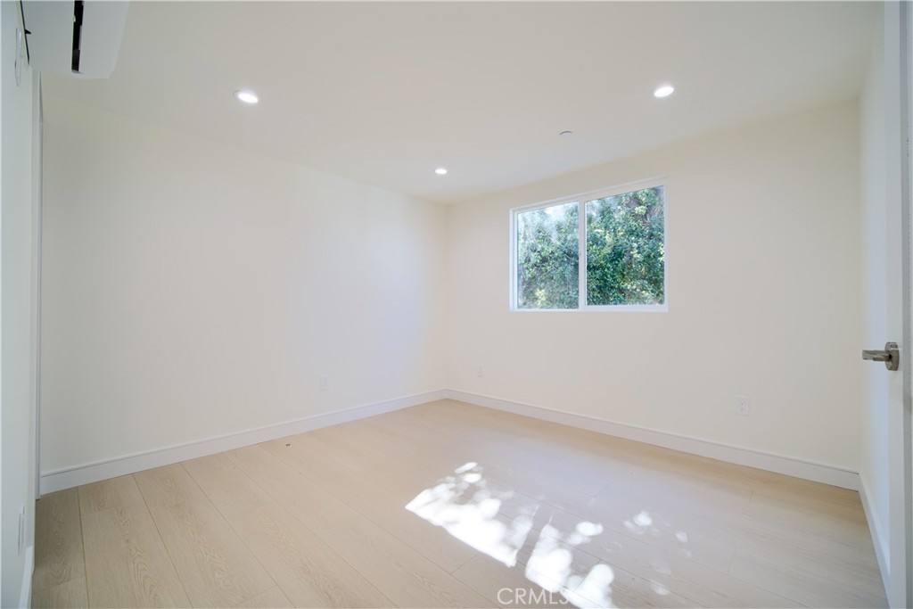 Townhouse for rent at 257 S Ave 54 #2571 2, Los Angeles, CA 90042