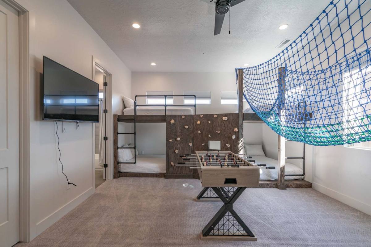 House for rent at 5089 W 3175 S, Hurricane, UT 84737