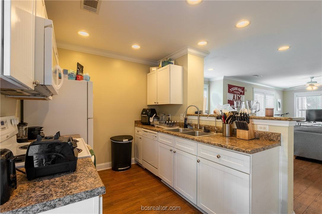 Condo for rent at 1725 Harvey Mitchell Parkway S #412, College Station, TX 77840