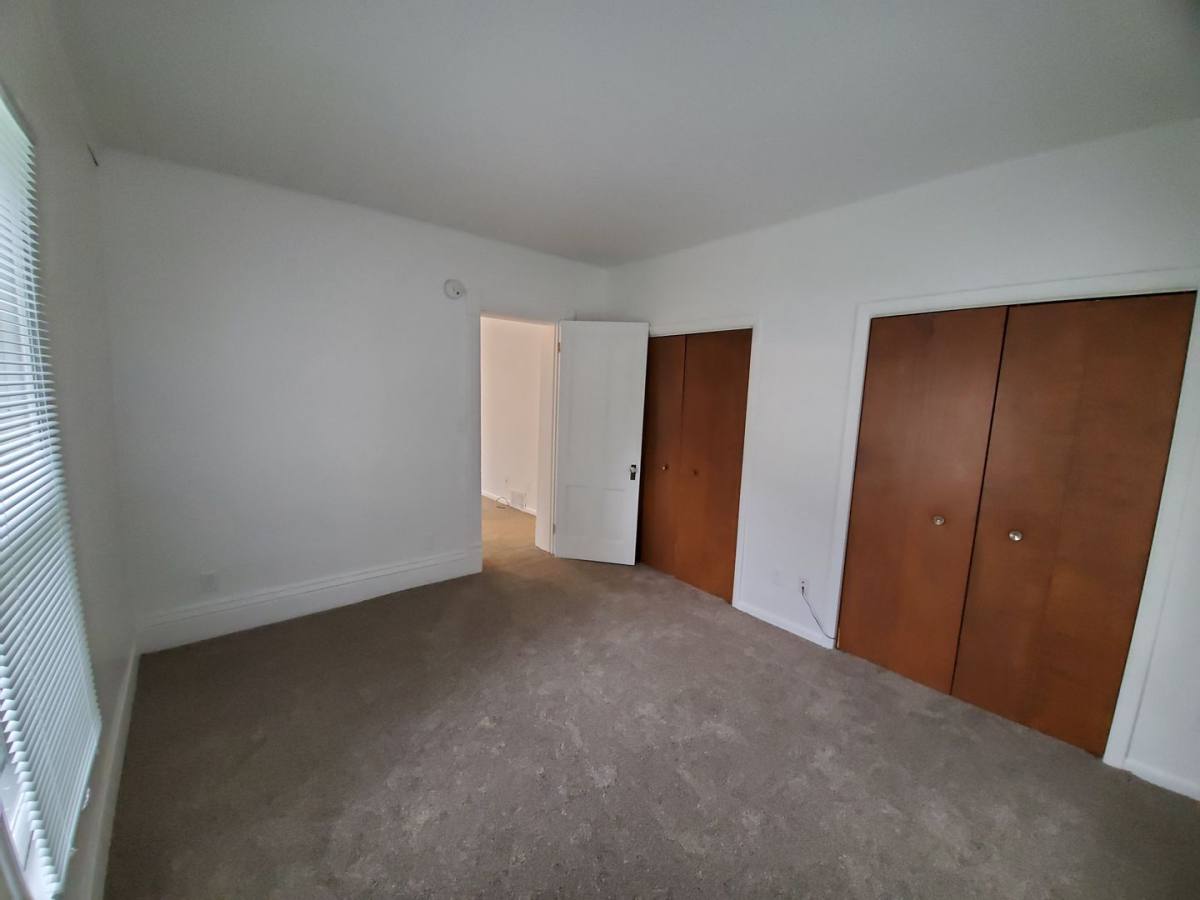 Apartment for rent at 2115 Walnut St, Cedar Falls, IA 50613