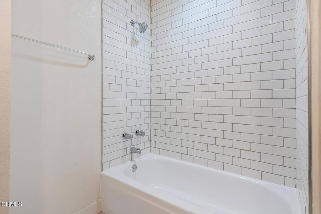 Apartment for rent at 532 E 97th St #532-3, Inglewood, CA 90301