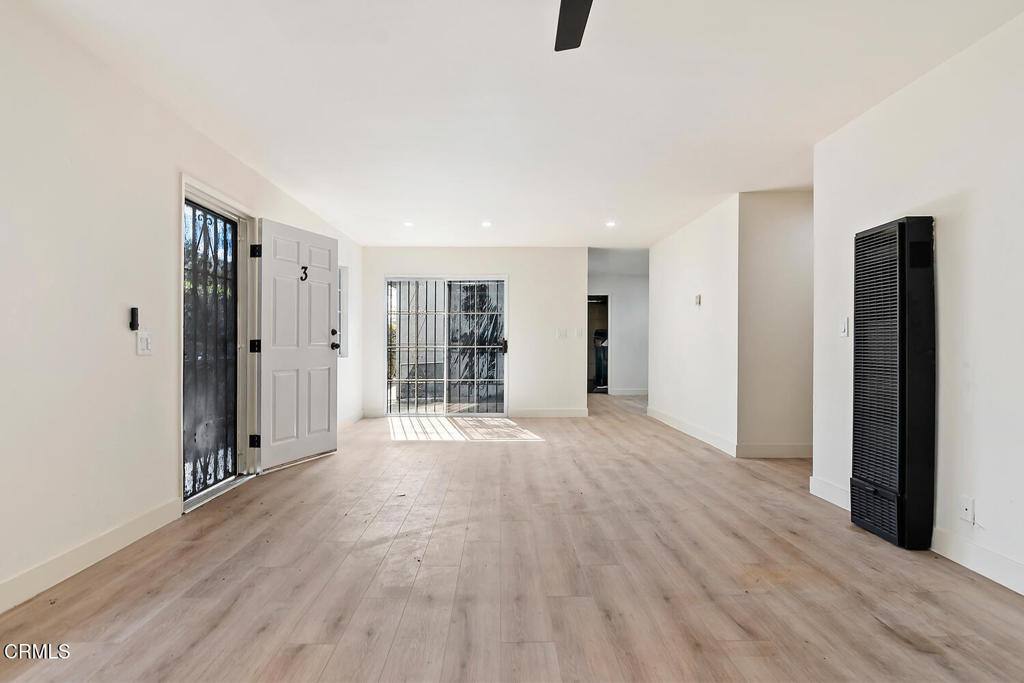 Apartment for rent at 532 E 97th St #532-3, Inglewood, CA 90301