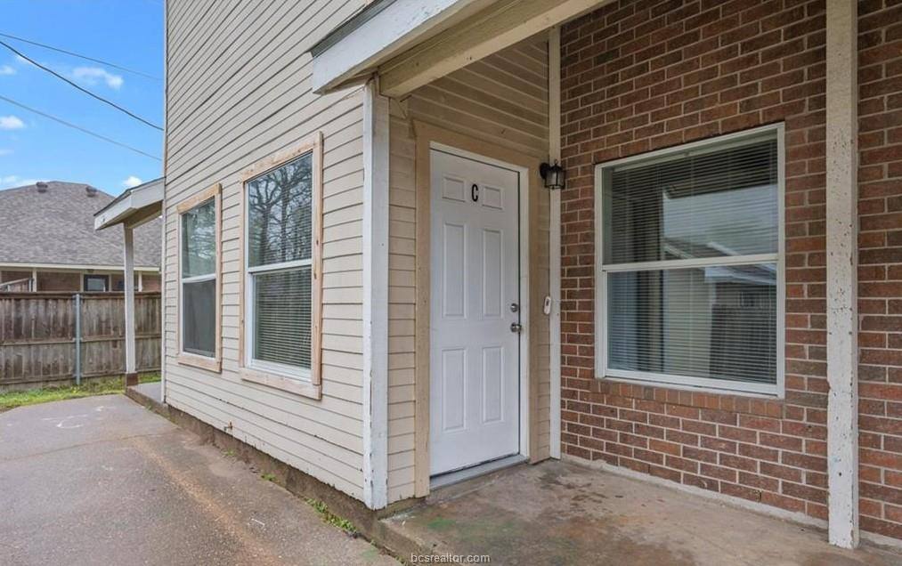 Apartment for rent at 1104 Verde Dr #1104A, Bryan, TX 77801
