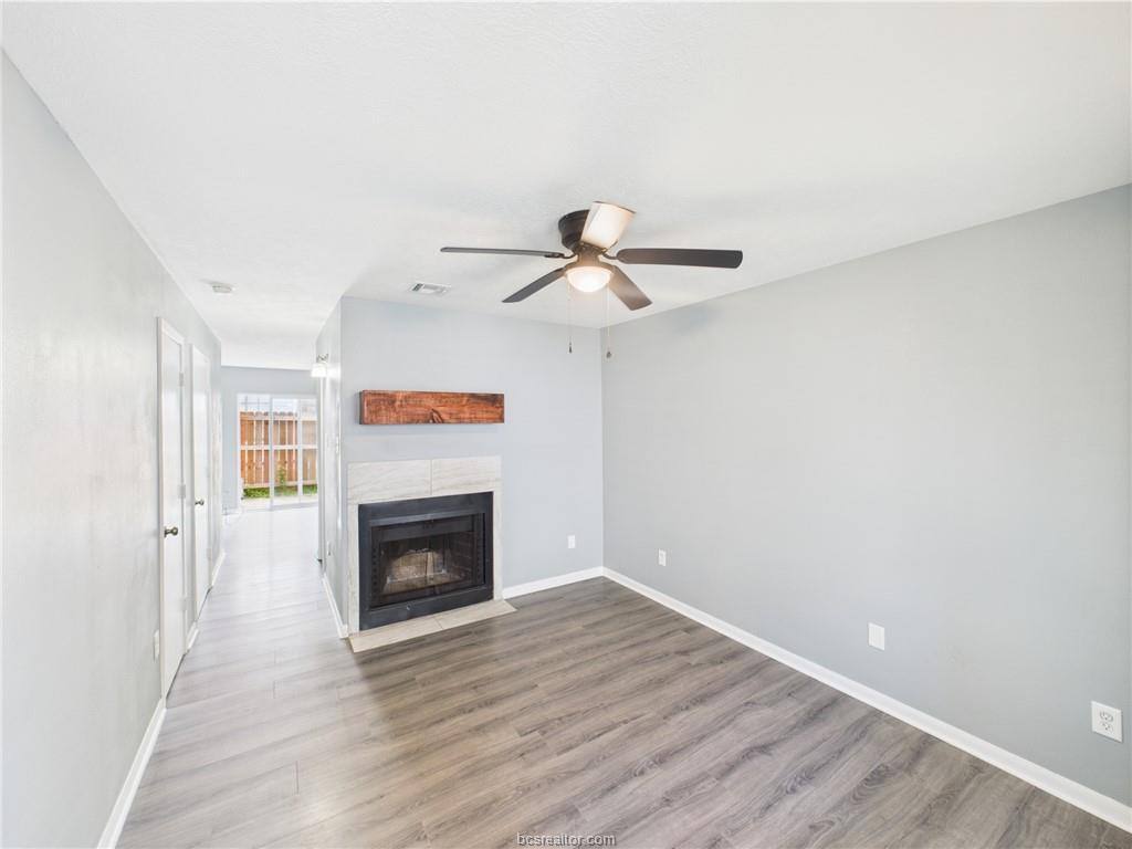 Apartment for rent at 1104 Verde Dr #1104A, Bryan, TX 77801