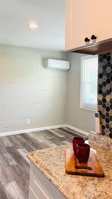 Apartment for rent at 260 S Corinth St Rd #240, Dallas, TX 75203